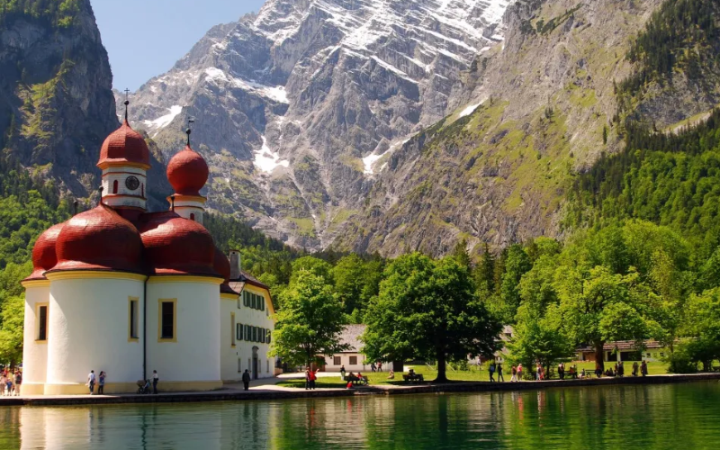 Königssee – Hồ nước đẹp và yên tĩnh